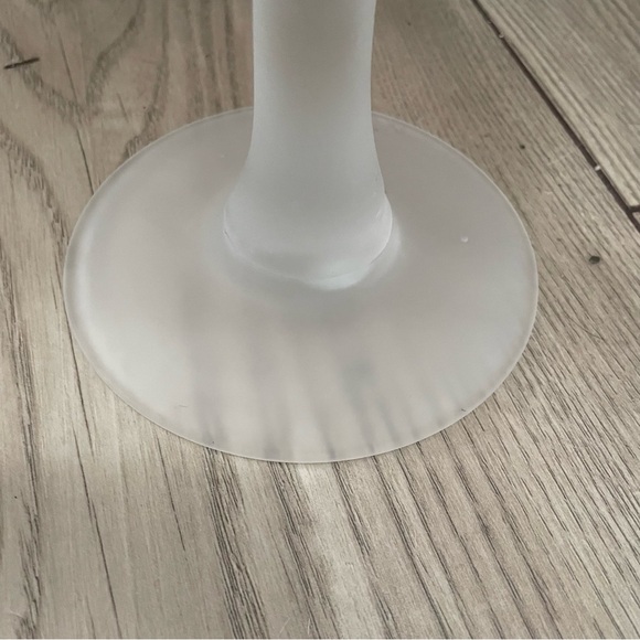 Planet Hollywood Frosted Glass Goblets - Set of 2 Collectables - Picture 8 of 12